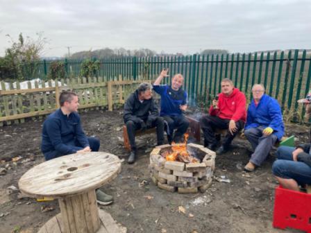 Toastie walm around the fire